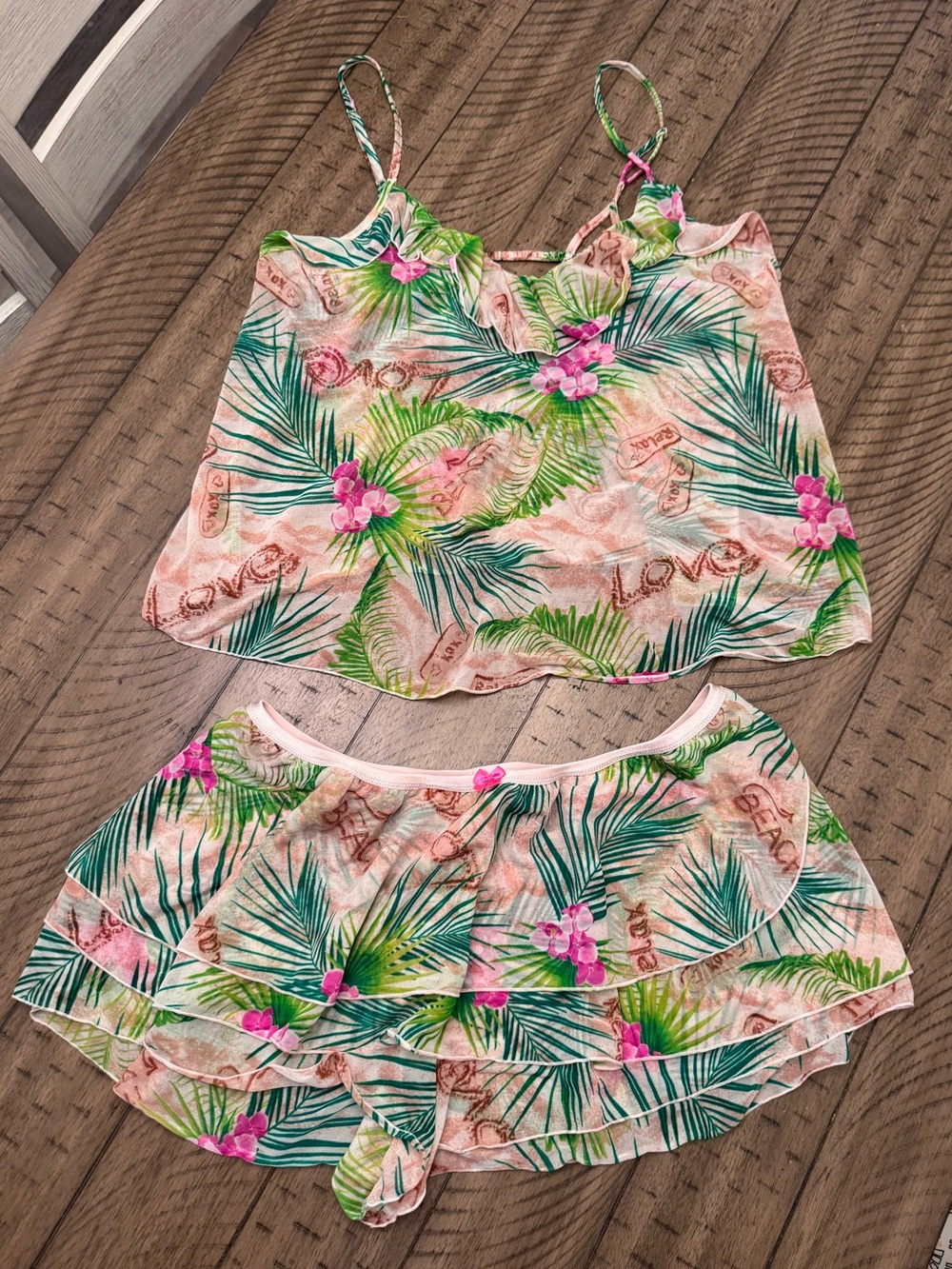 Betsey Johnson Pink Green Tropical Floral Cami & Ruffle Shorts Pajama Lounge Set